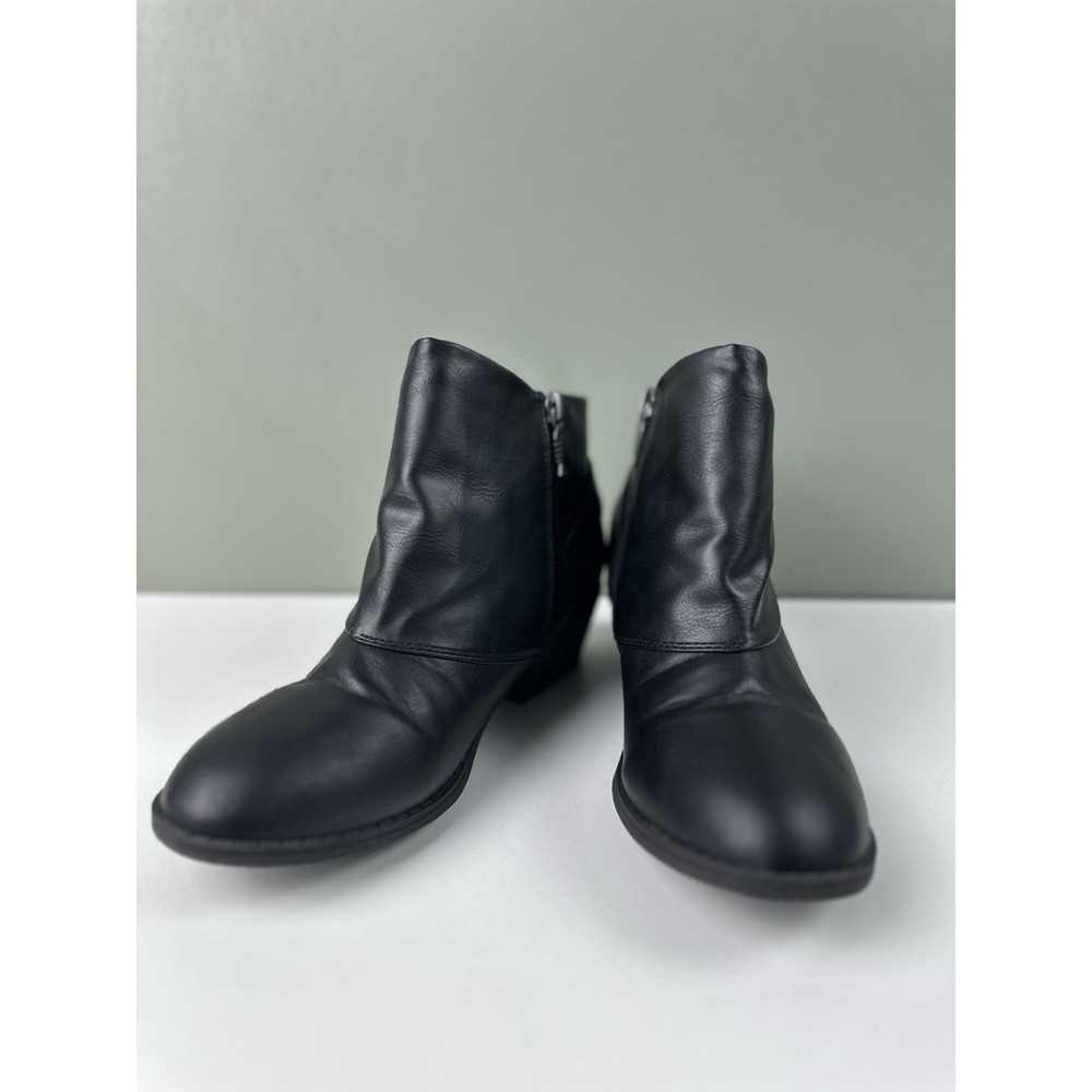 Blowfish Malibu Women's Black Zip Ankle Bootie Boots Size 6